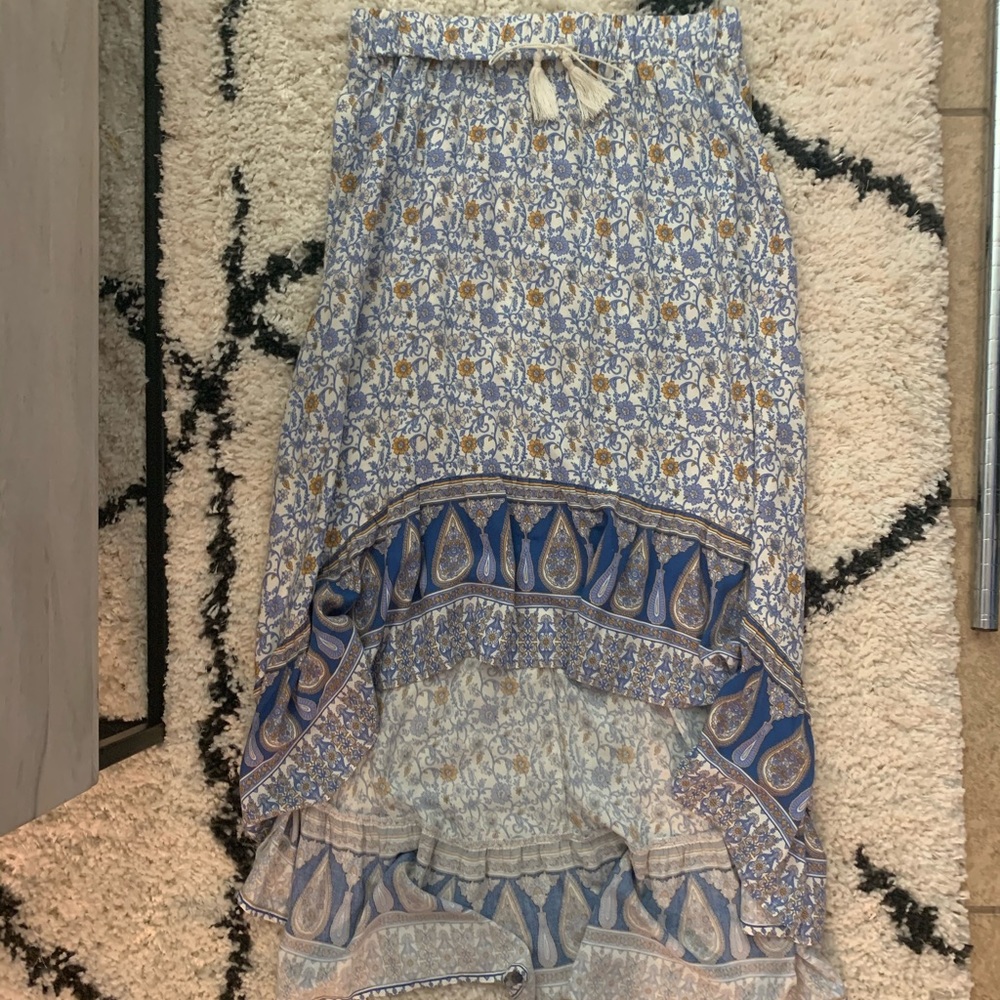 High low skirt